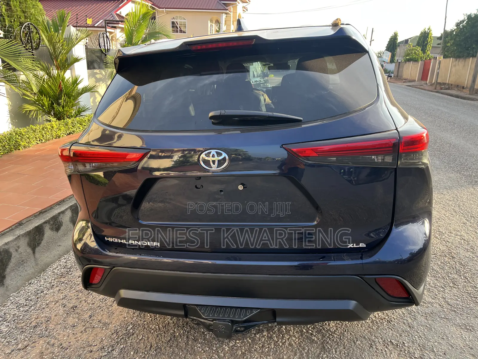 Toyota Highlander XLE 2022 Black