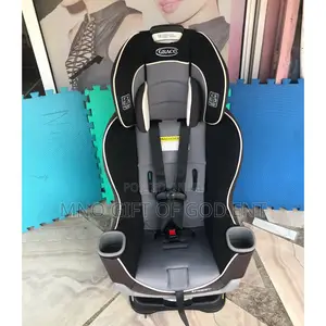 Extend2fittm Convertible Car Seat From Canada 