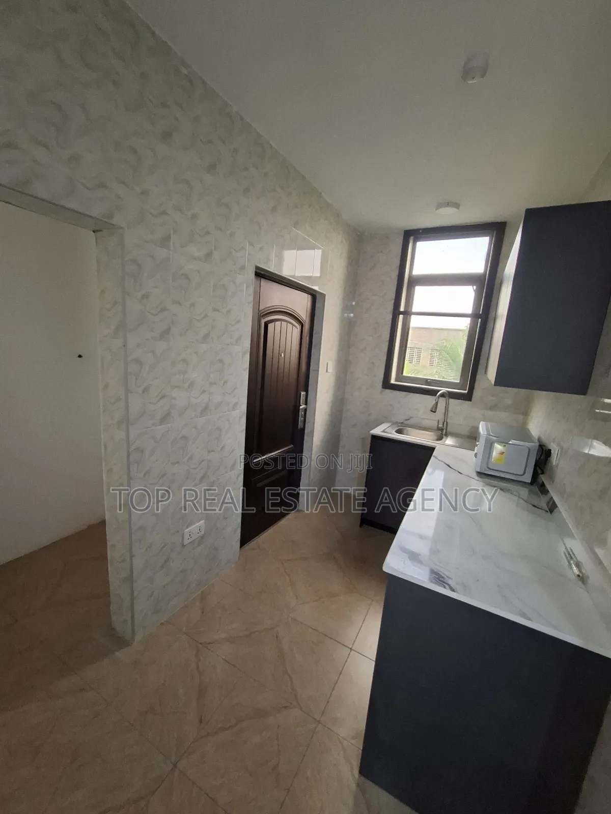 Furnished 4bdrm Apartment in Oyarifa Kb for rent