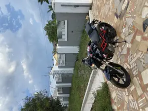 Benelli TNT 2022 Black