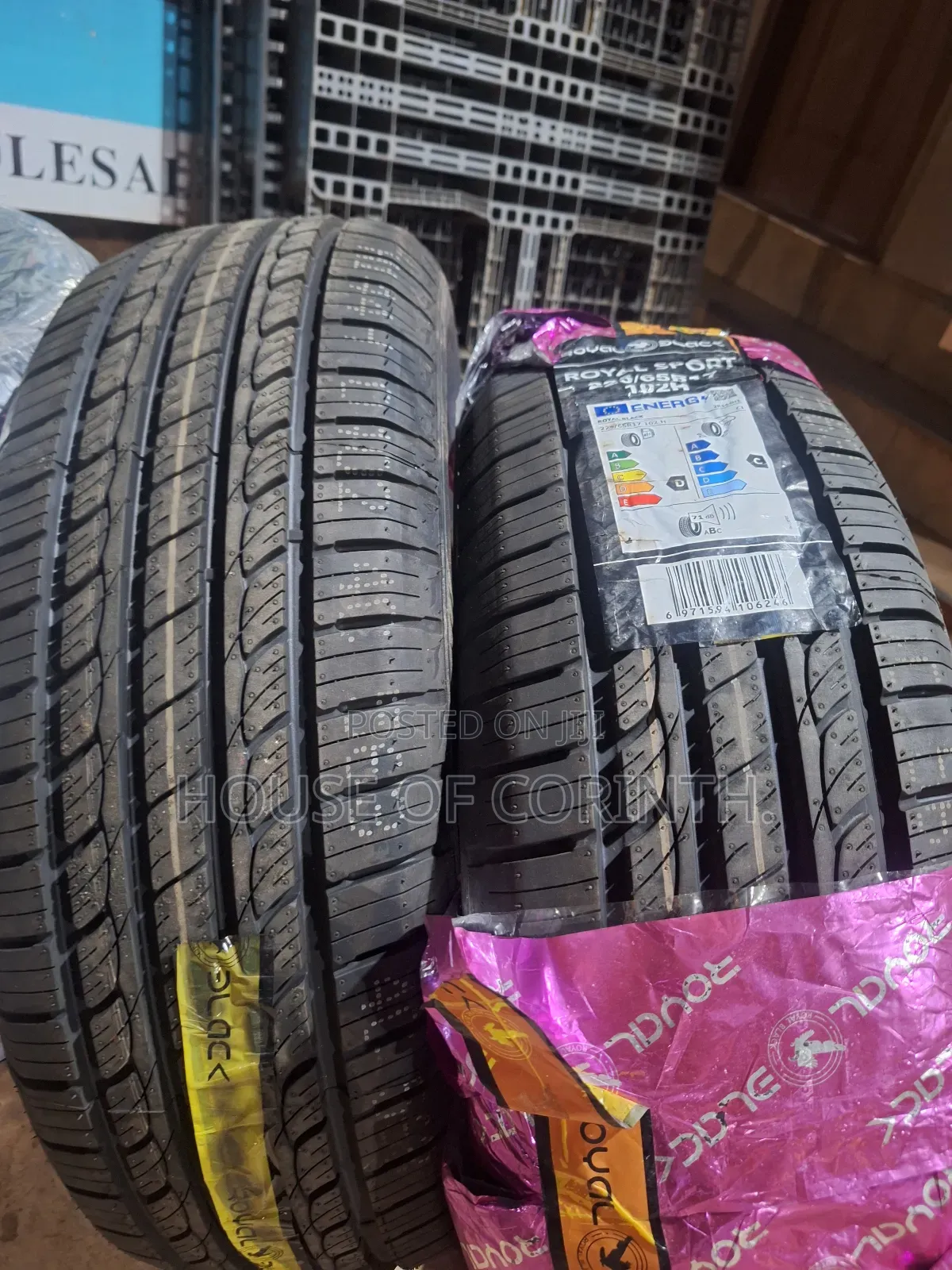 225/65r17 Royal Black