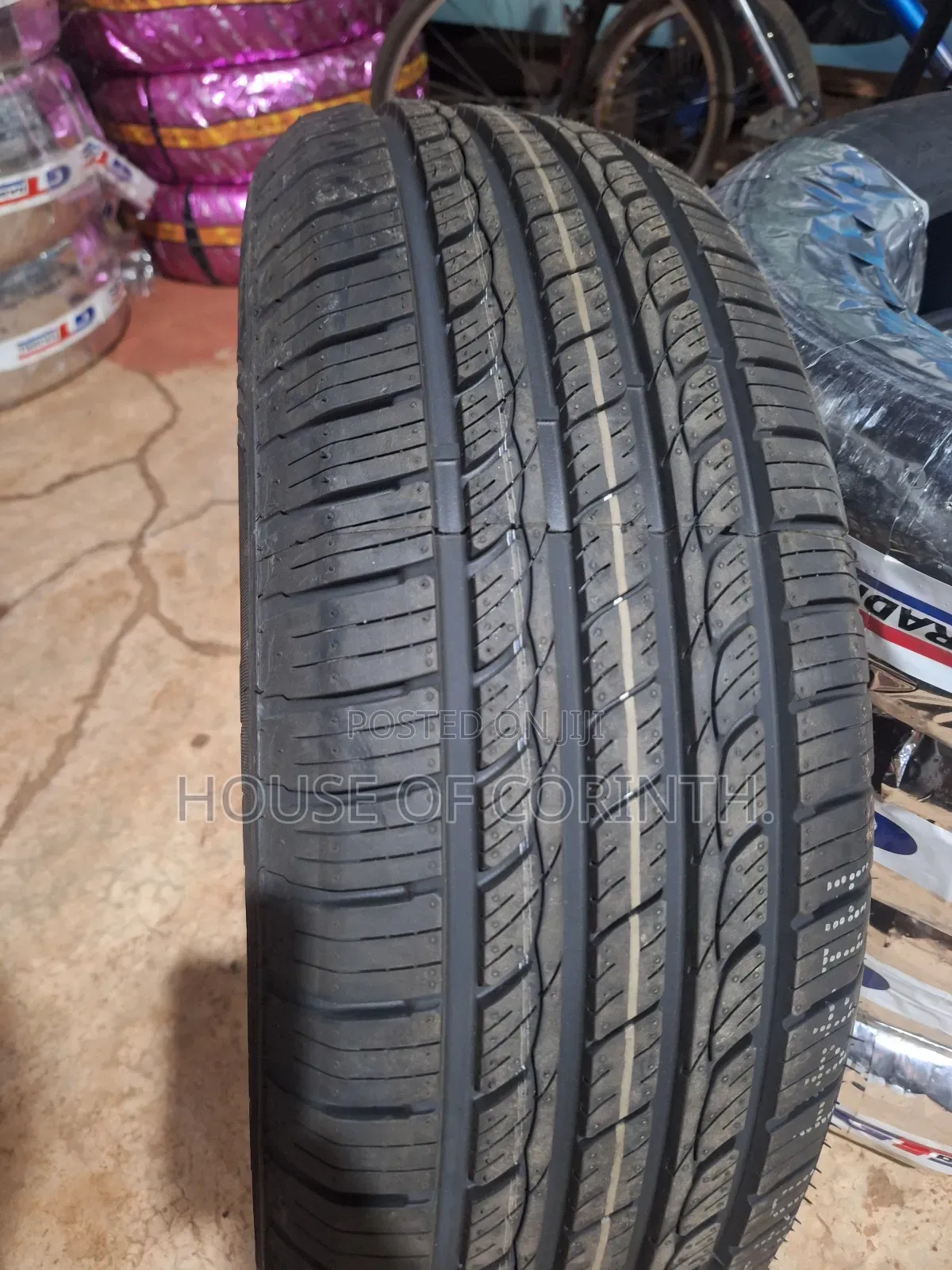 225/65r17 Royal Black