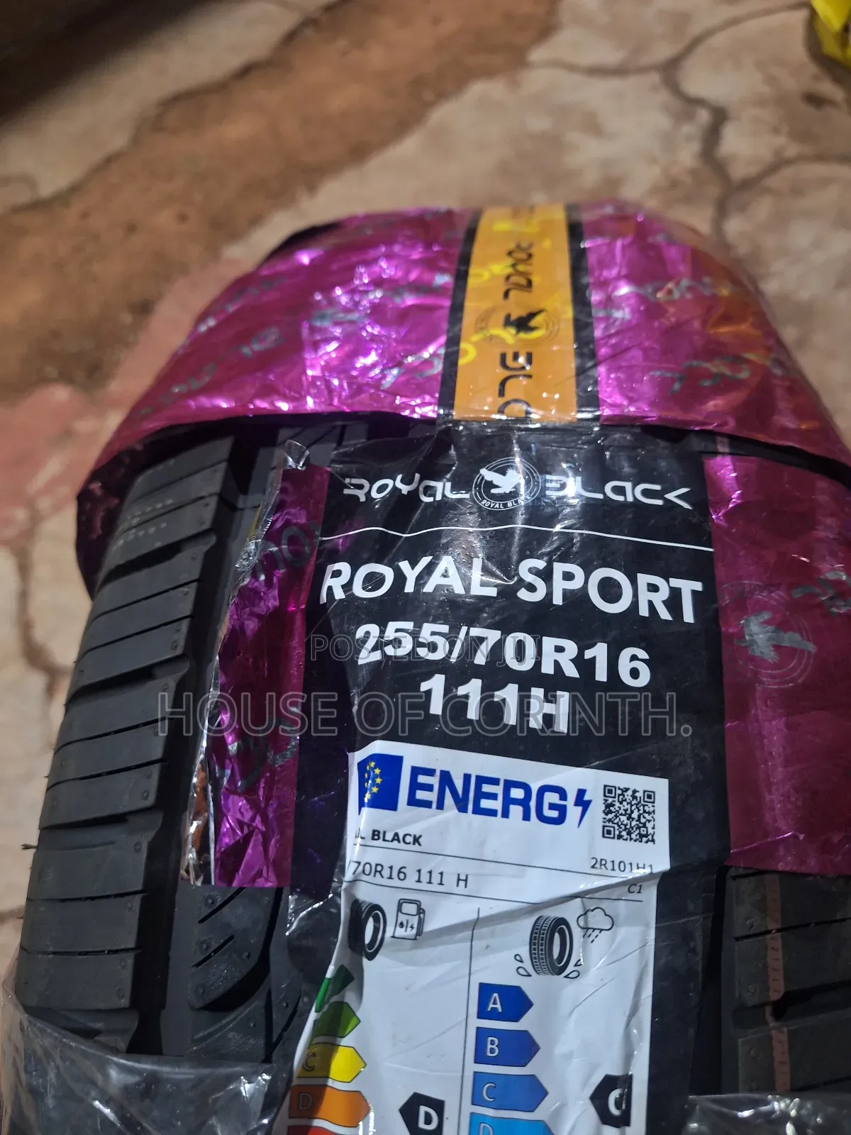 255/70r16 Royal Black