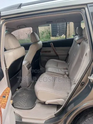 Toyota Highlander 2010 Green