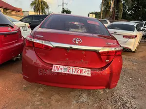 Toyota Corolla 2016 Red