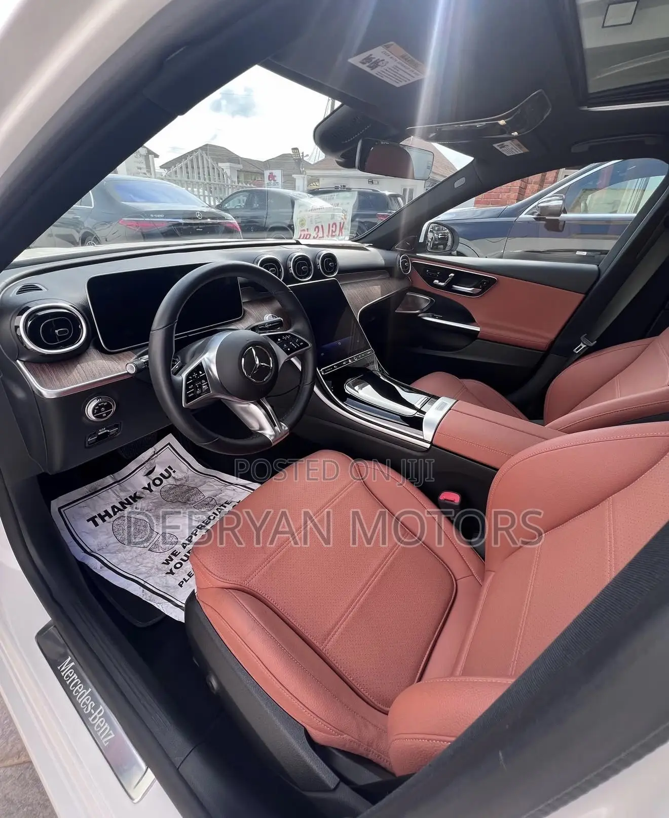 Mercedes-Benz C300 2024 White