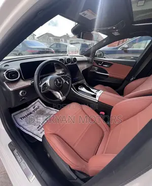 Mercedes-Benz C300 2024 White