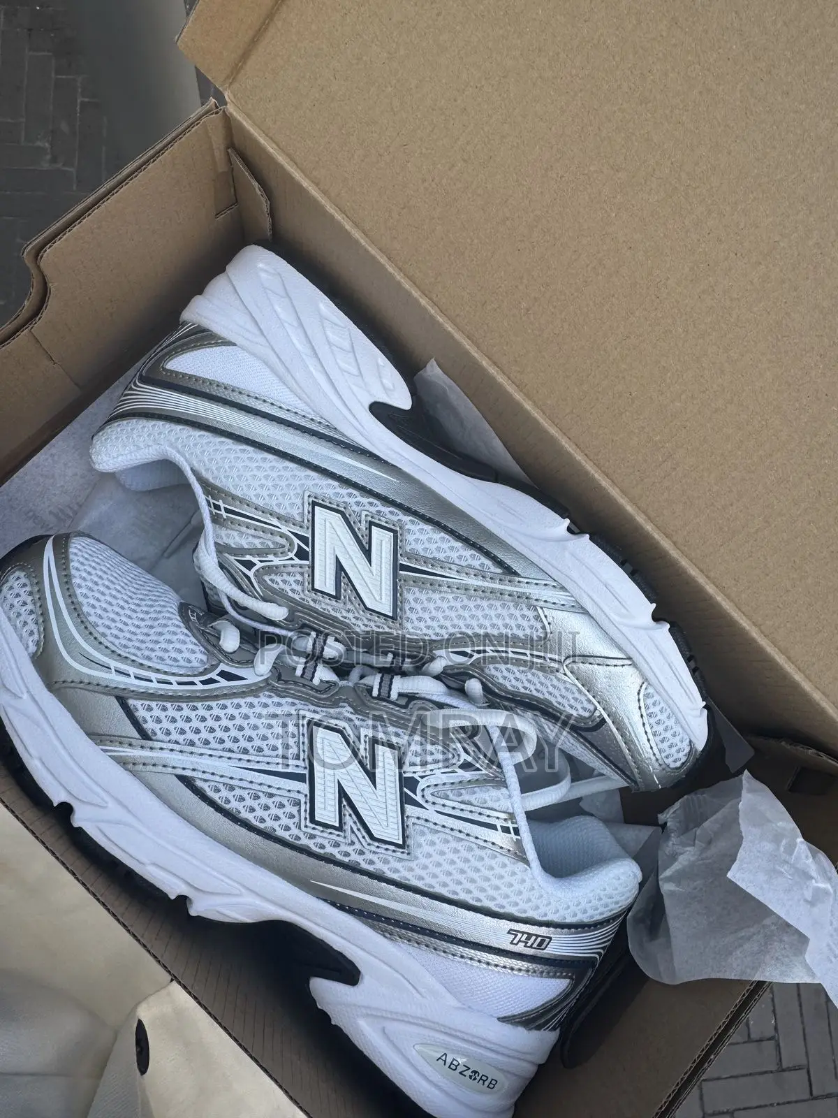 New Balance 740 Unisex Shoe in 4 Colours