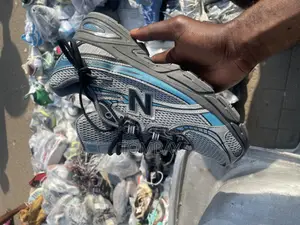 New Balance 740 Unisex Shoe in 4 Colours