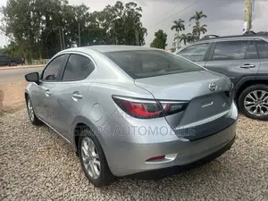 Toyota Yaris iA 1.5 FWD 2018 Silver