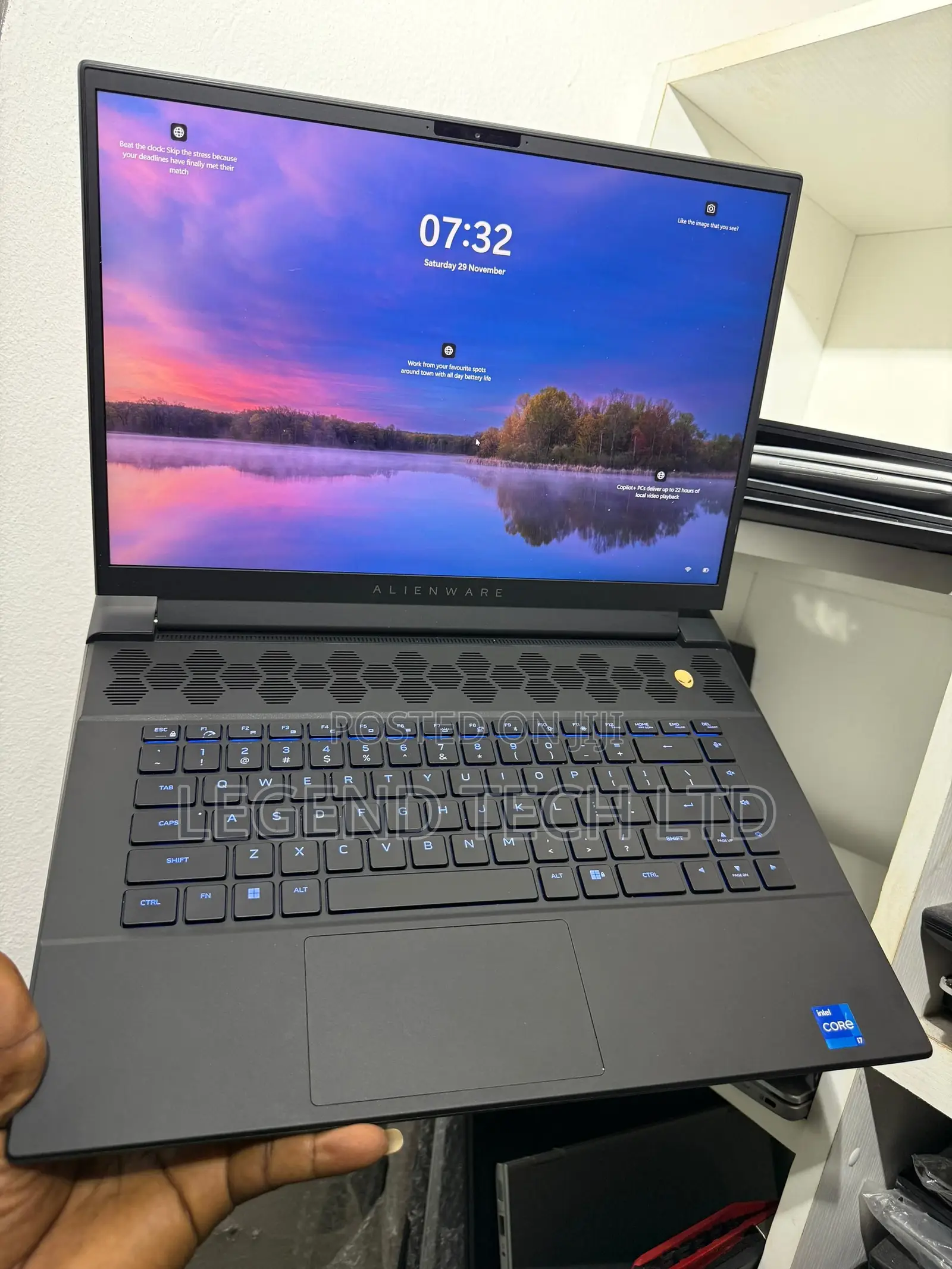 New Laptop Alienware M17x R2 16GB Intel Core i7 SSD 1T