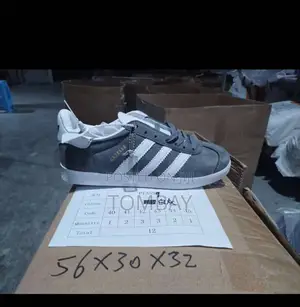 Adidas Gazelle Sneakers