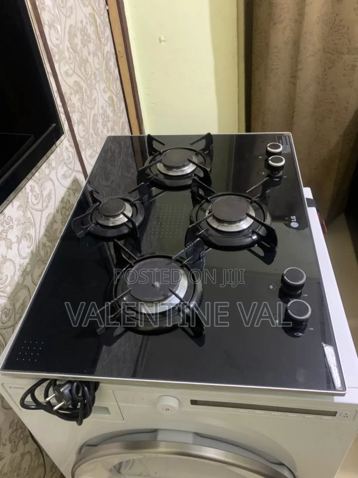 Lg Cabinet/Table Top Stove 4 Burners Works Very Well