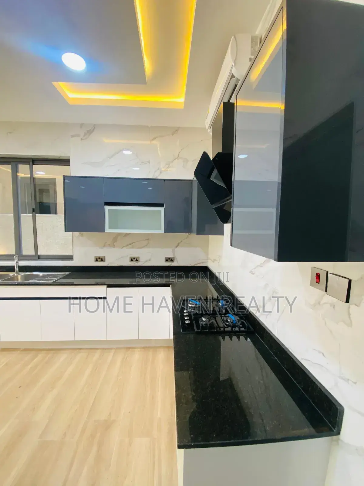 4bdrm House in Adjiriganor, East Legon for sale