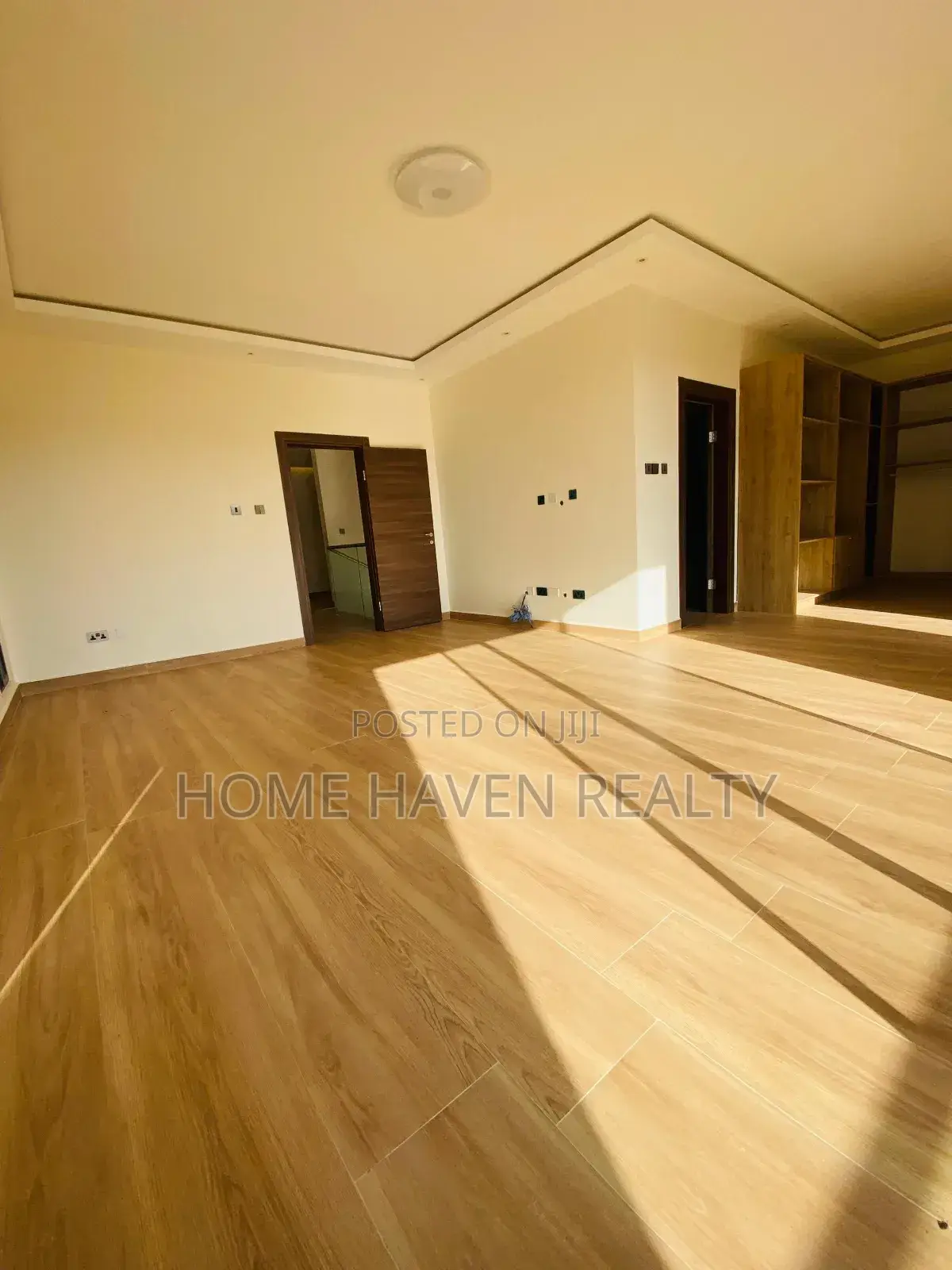 4bdrm House in Adjiriganor, East Legon for sale