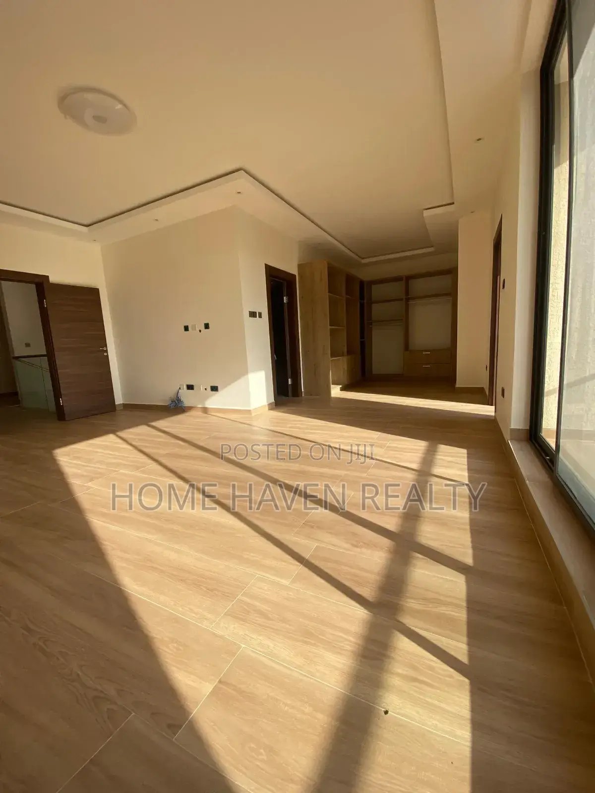 4bdrm House in Adjiriganor, East Legon for sale