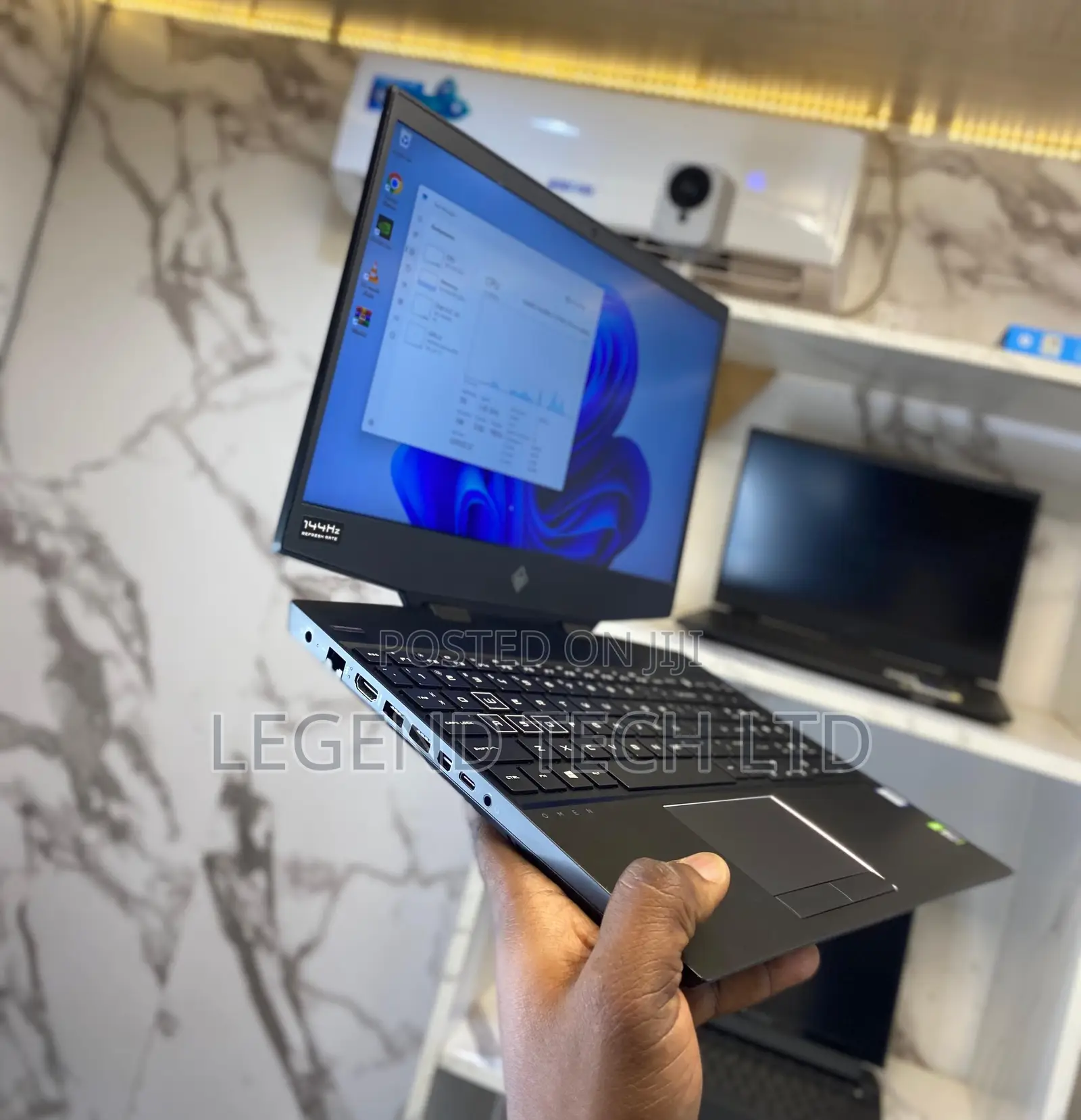 Laptop HP Omen 15-dh002nr 16GB Intel Core i7 SSD 512GB