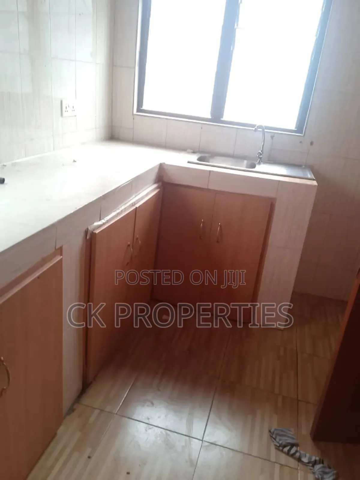 2bdrm Apartment in Dome for rent