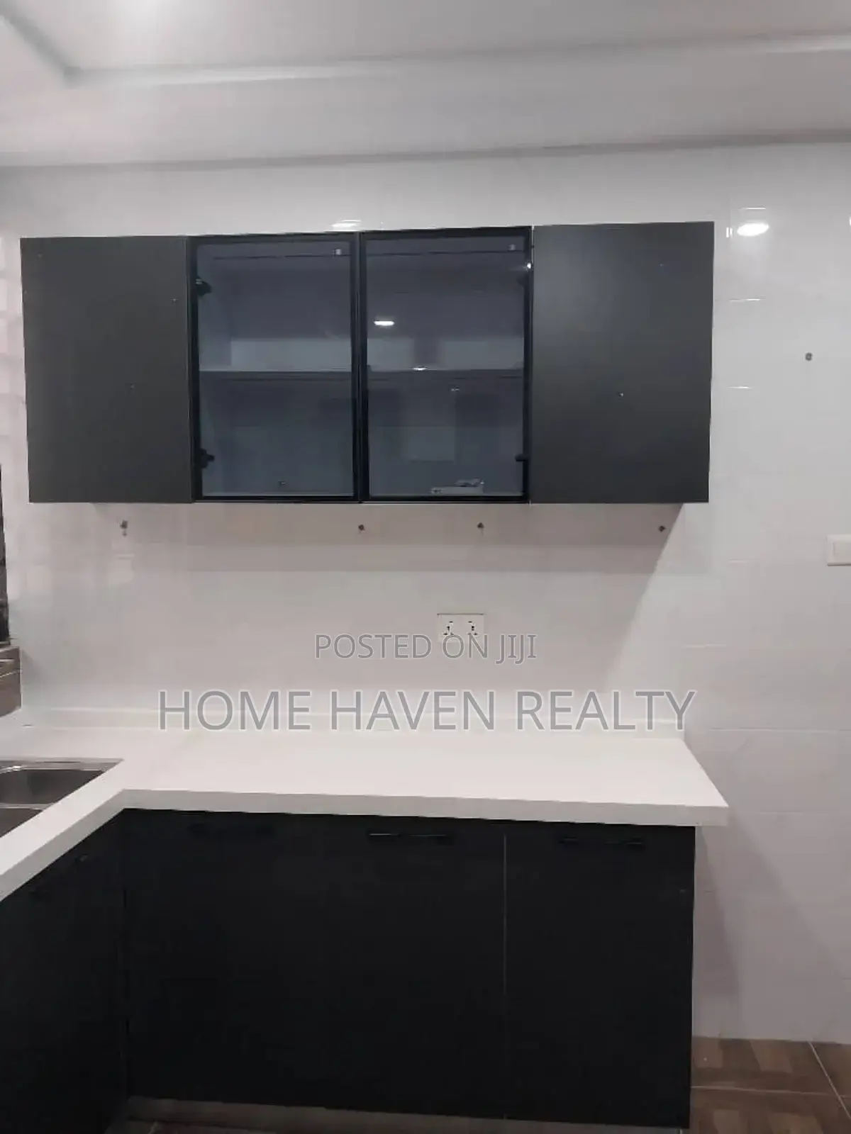 4bdrm House in Westland for sale