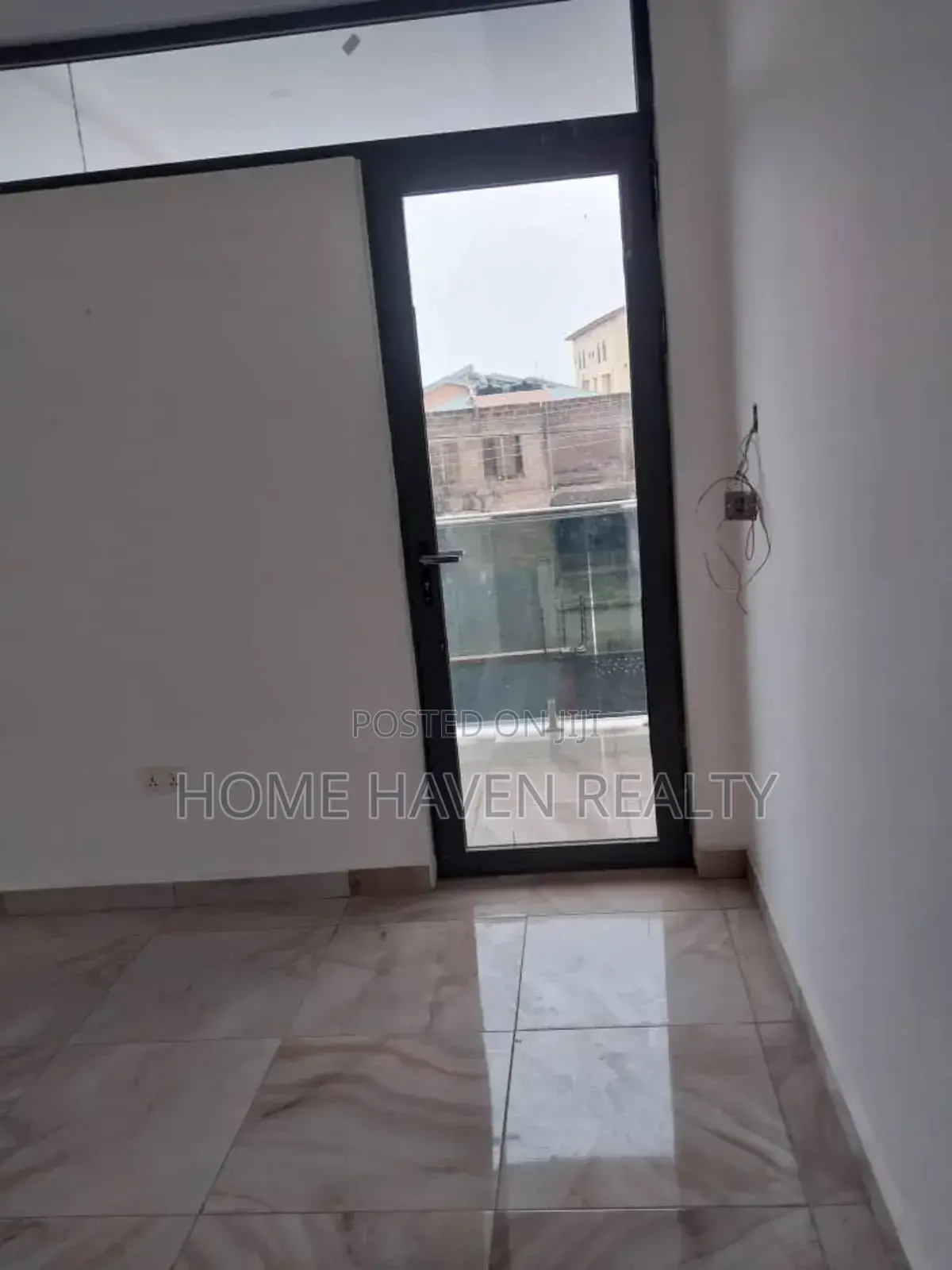 4bdrm House in Westland for sale