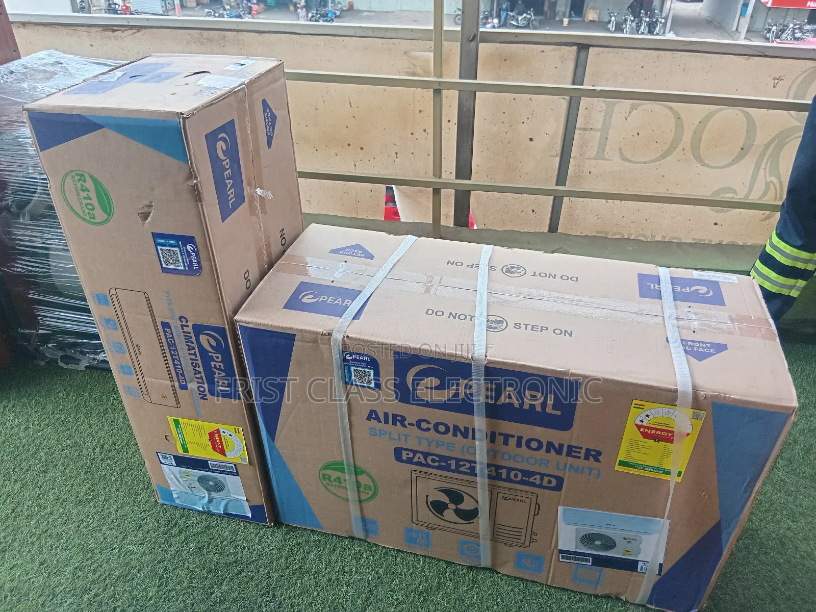 Stay Frosty — Pearl Pac-12t410-4d Split Ac Stocked