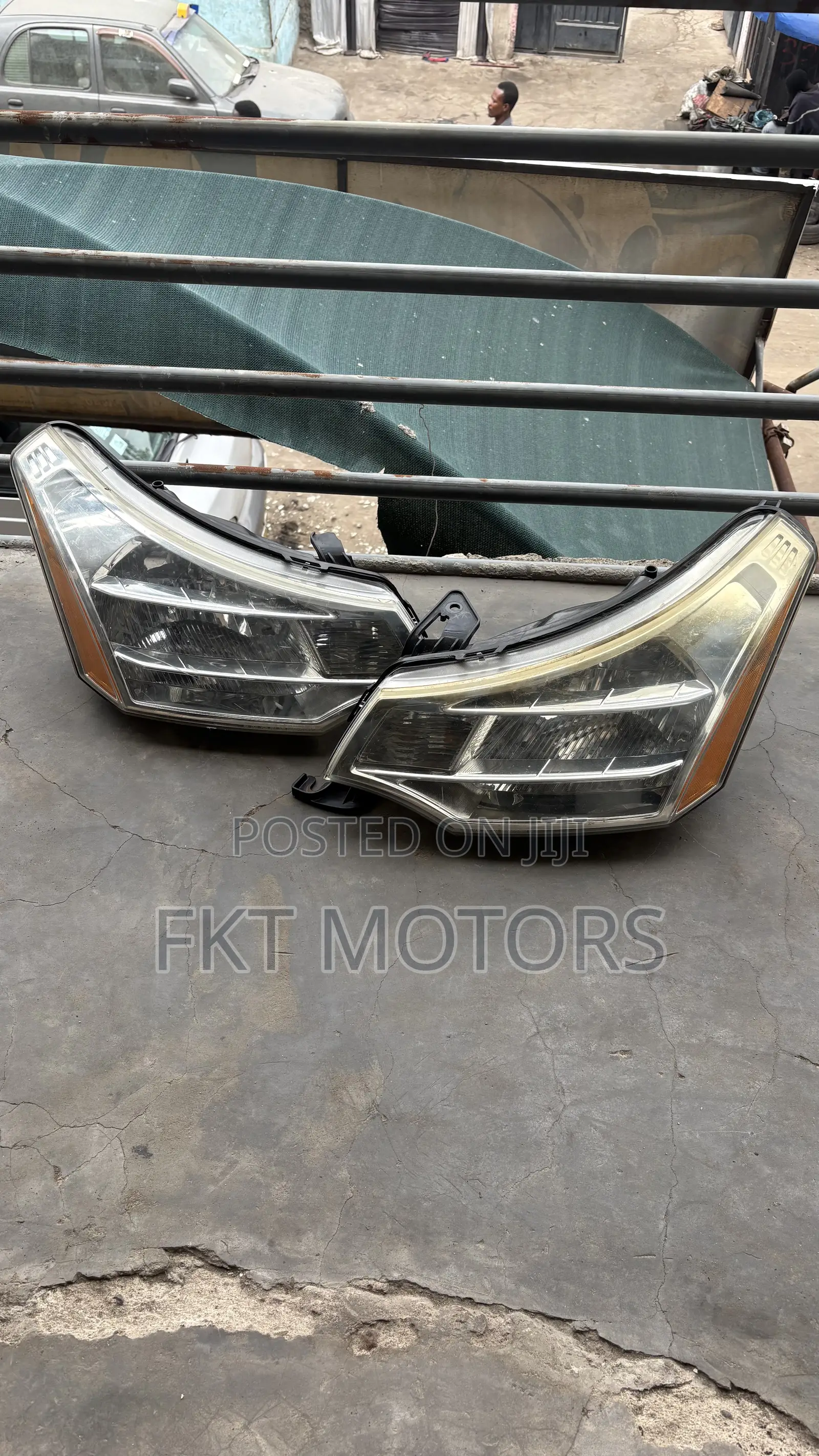 Ford Focus Headlights 2005,2006,2007,2008,2009,2010,