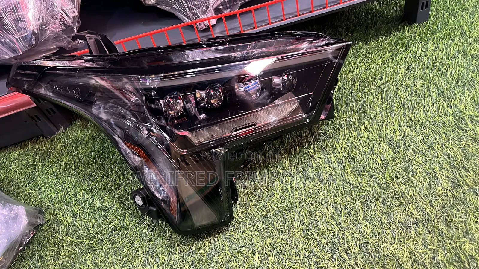 Tundra 2024 Spce Headlight