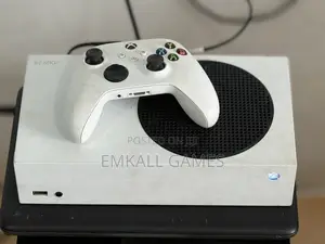 X Box Series Available With Fc26 and 3 Other Games