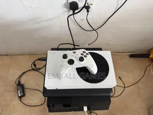 X Box Series Available With Fc26 and 3 Other Games