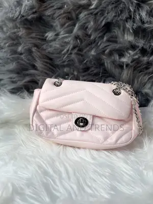 Quilted Flap Crossbag.