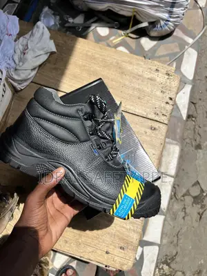 Safety Shoe