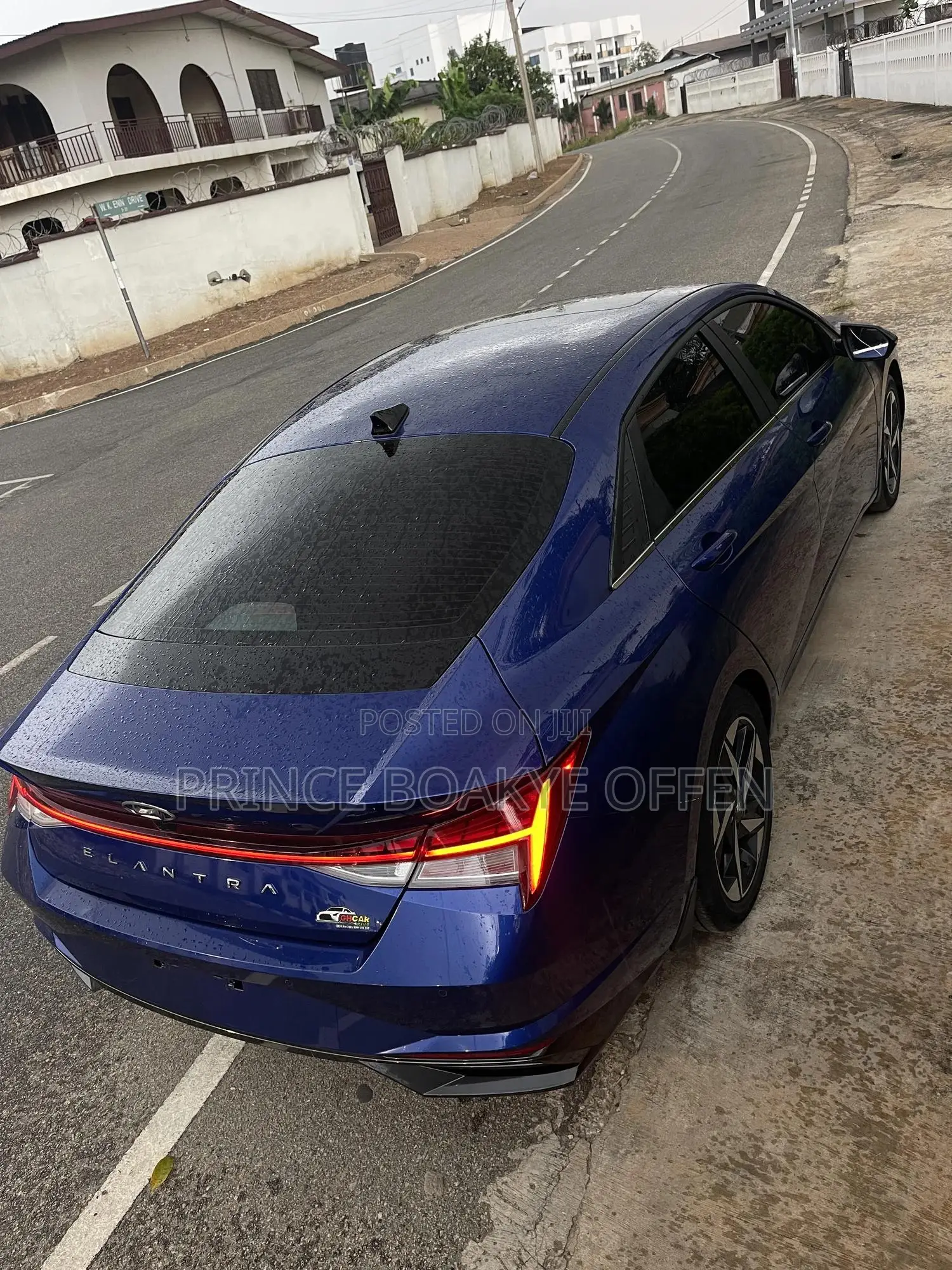 Hyundai Elantra 2023 Blue