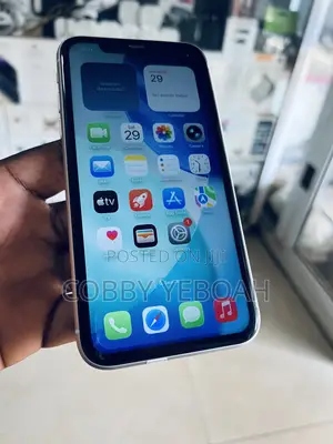 Apple iPhone 11 64 GB White