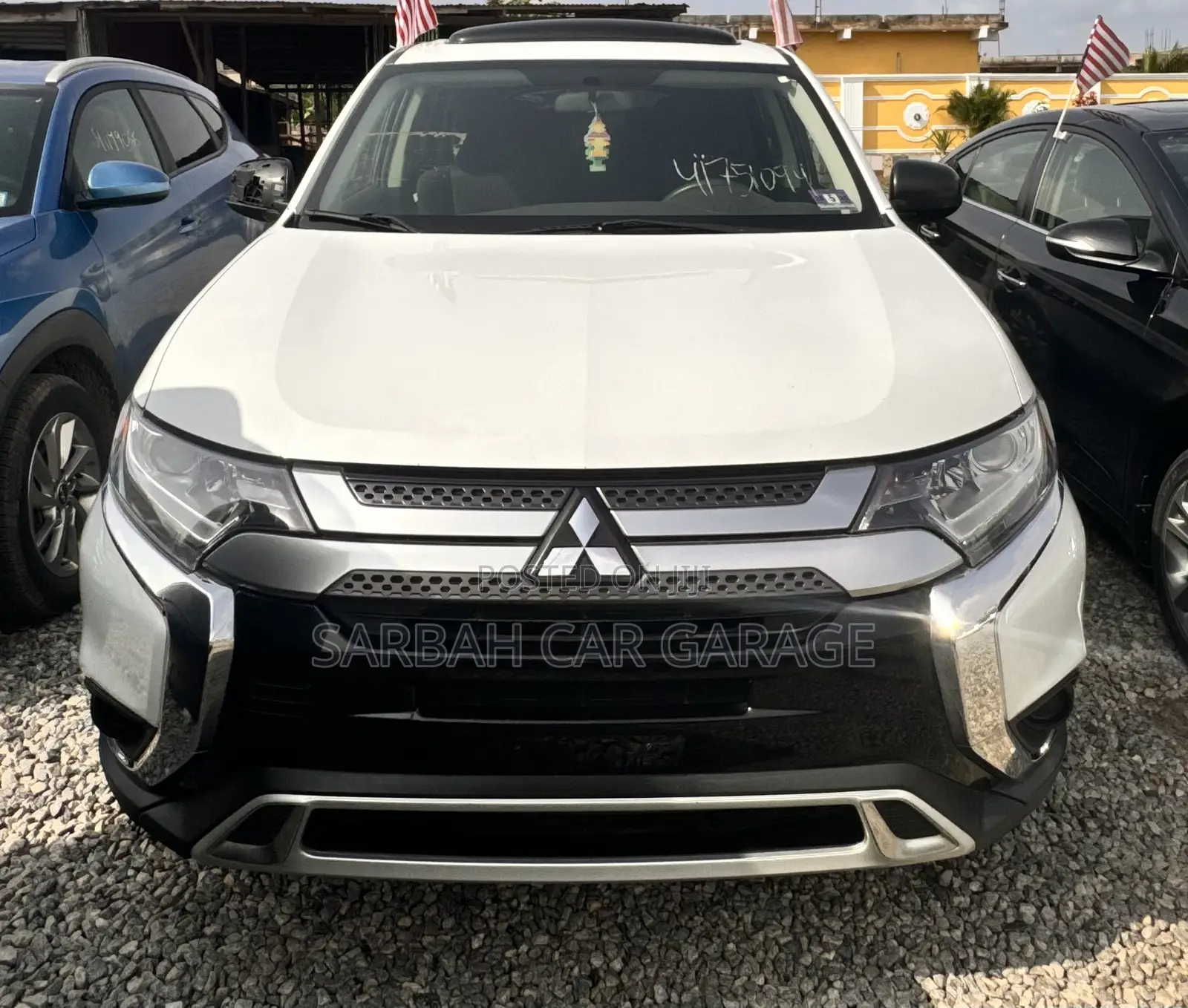 Mitsubishi Outlander 2020 White