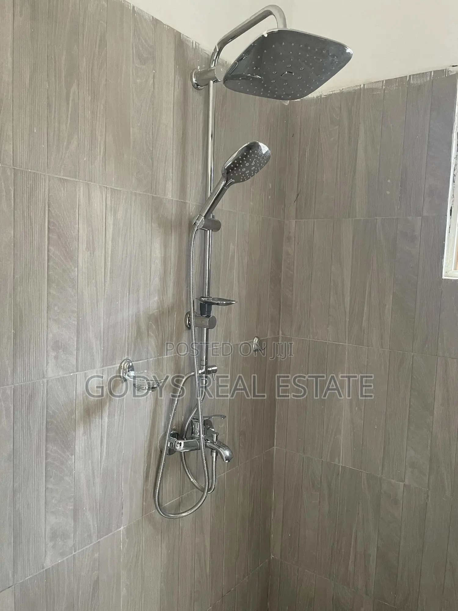 3bdrm House in Libarian Camp, Gomoa East for sale