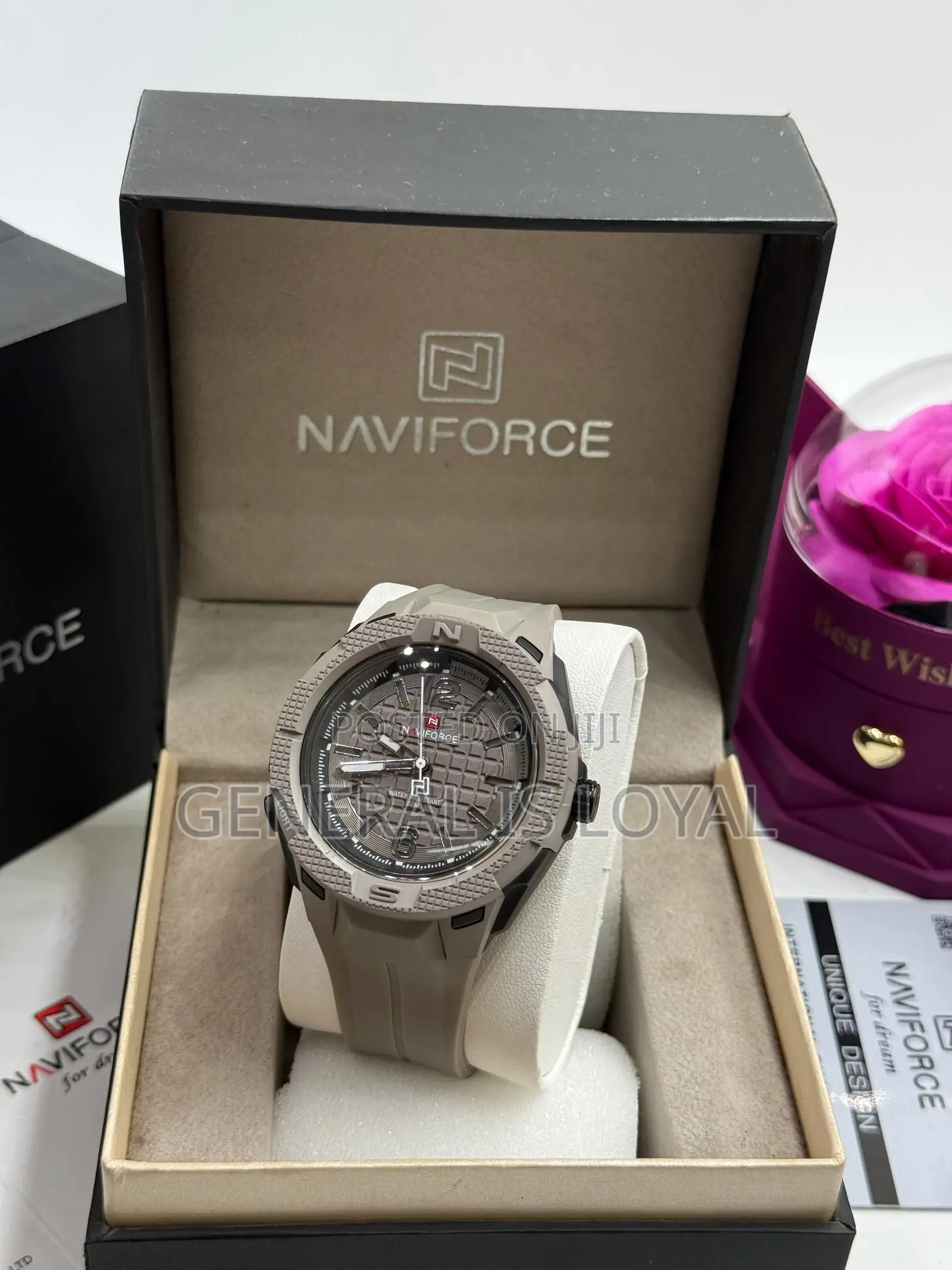 Naviforce Analog Men's Quartz Led Light Watch