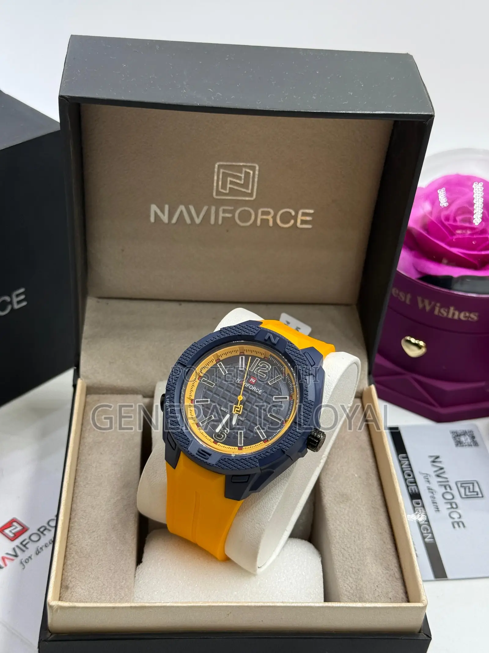 Naviforce Analog Men's Quartz Led Light Watch