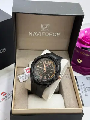 Naviforce Analog Men's Quartz Led Light Watch