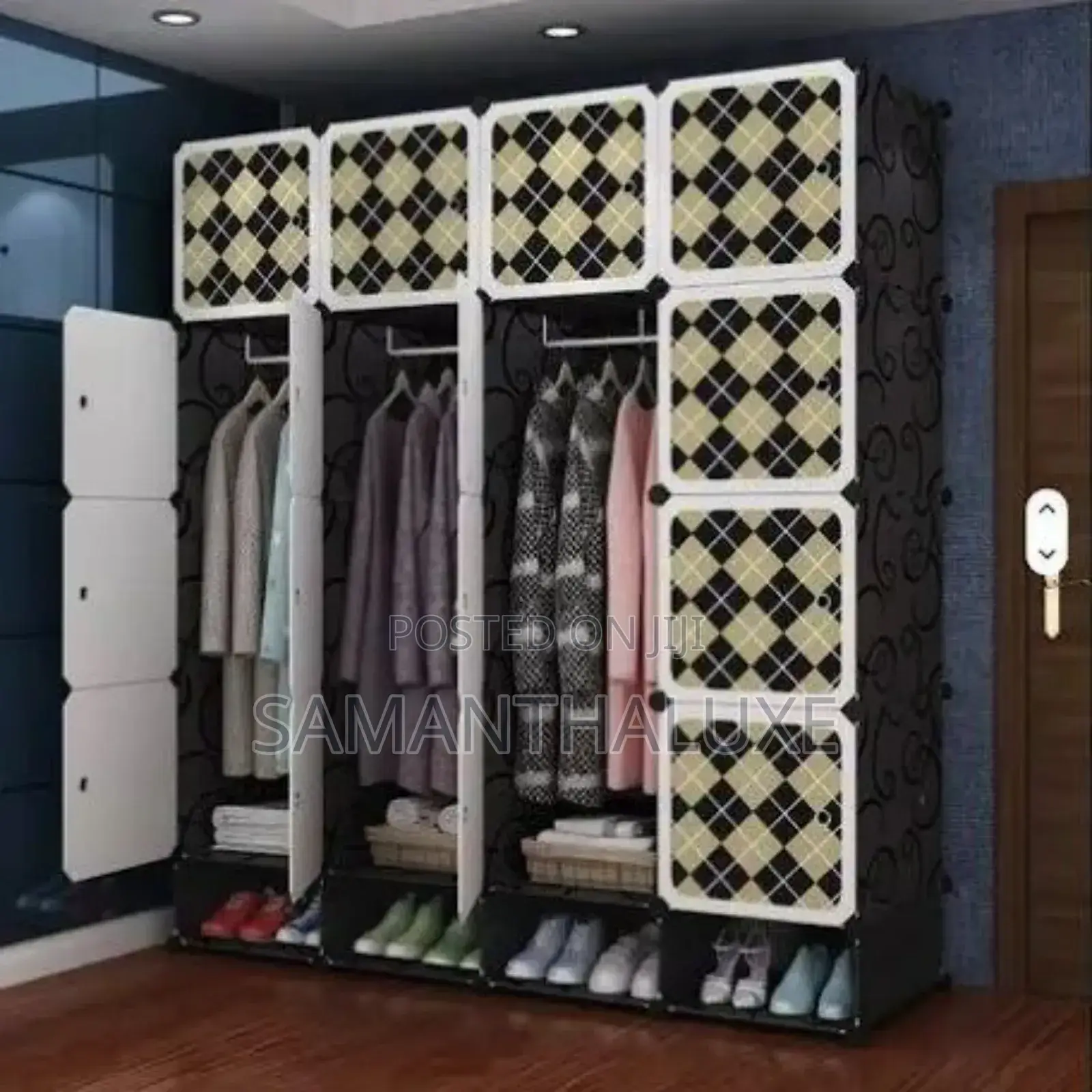 Cube Wardrobe With Shoe Rack