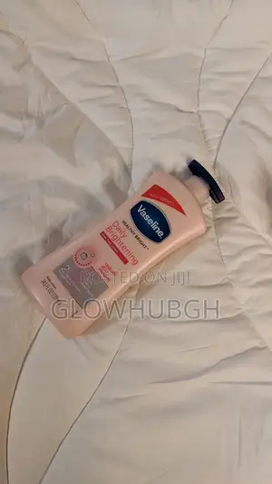 Non-Greasy Vaseline Daily Brightening