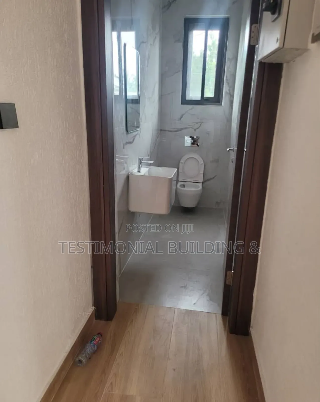 4bdrm House in Testimonial Building, School Junction for sale