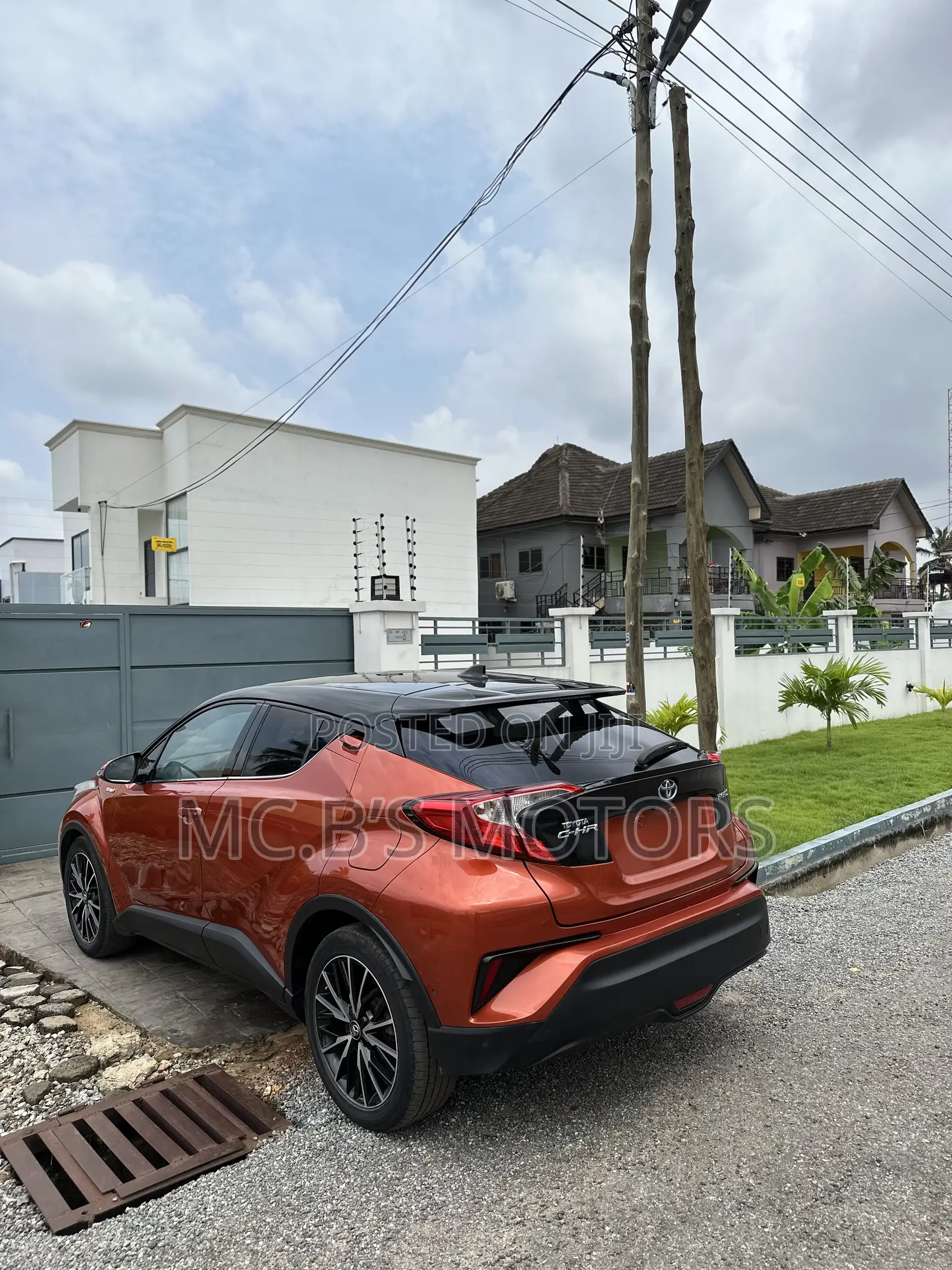 Toyota C-HR 2019 Orange