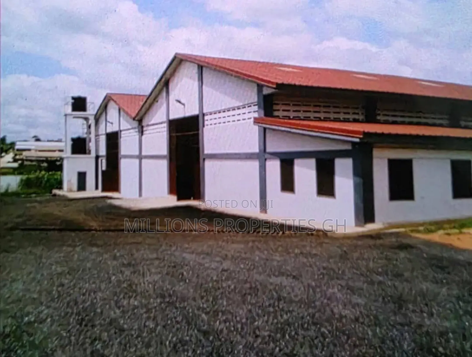 3 Warehouses Together 4sale Santasi Kotwi Nkoranza