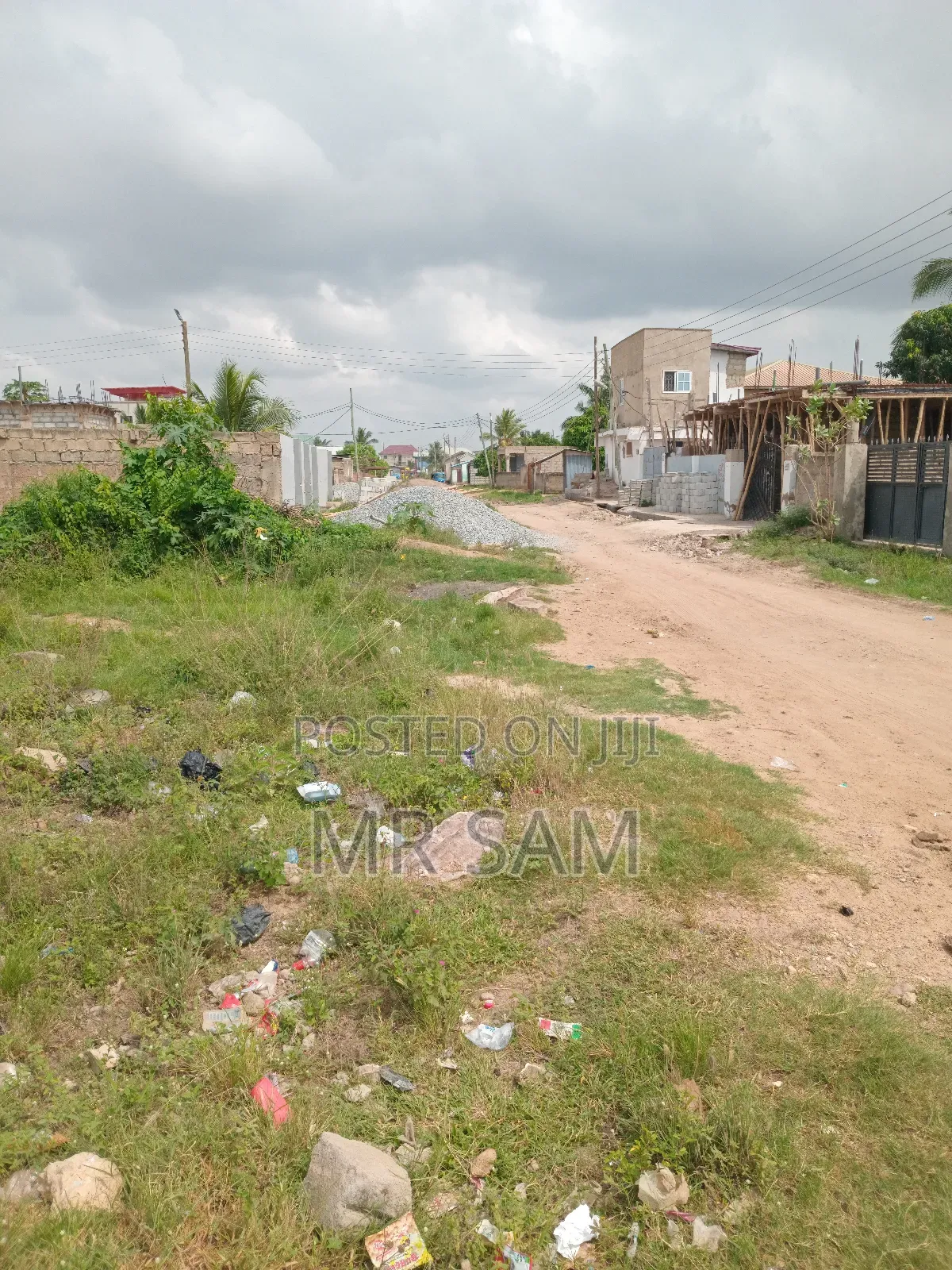 4bdrm House in Sam Properties, West Hills Mall Area for sale