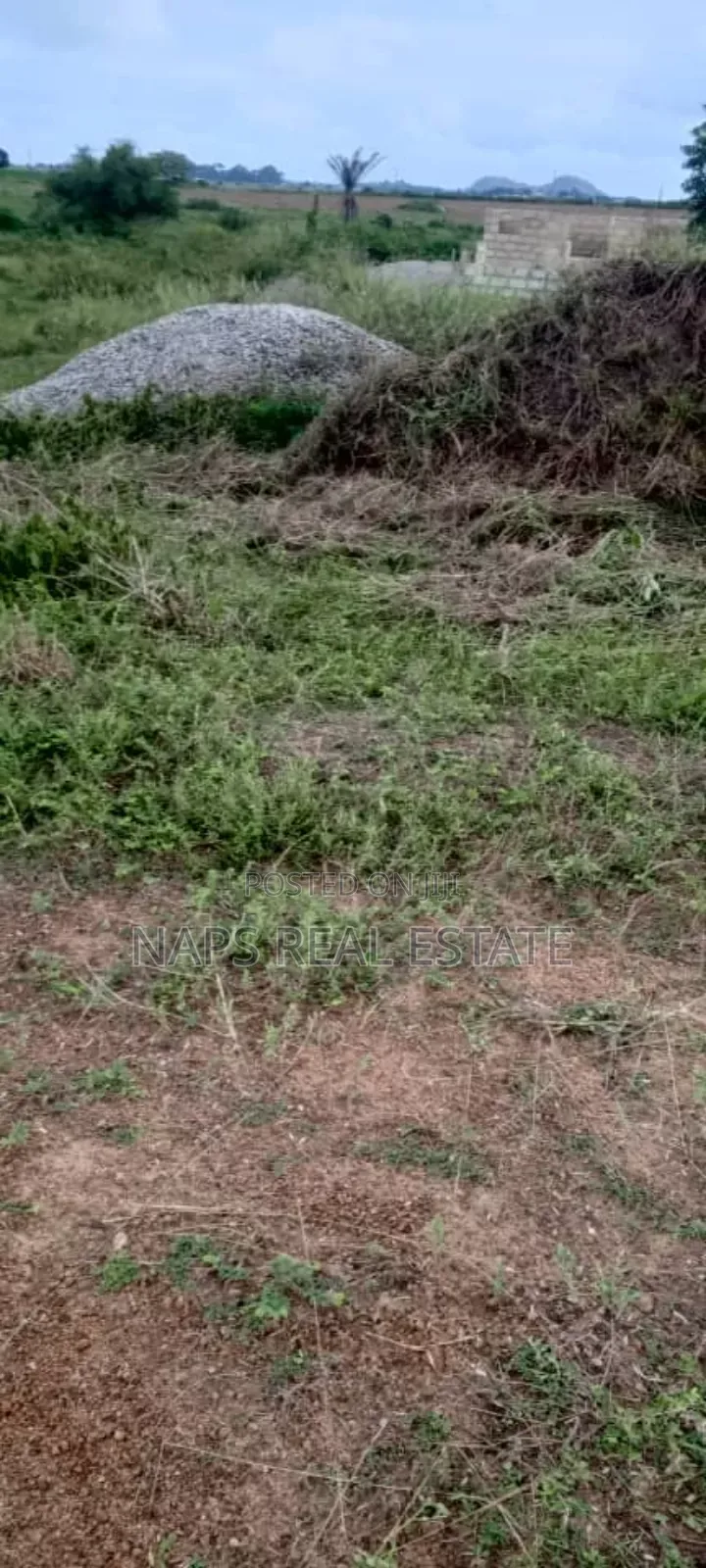 Genuine 70/100 Plot of Land With Genuine Documents for Sale