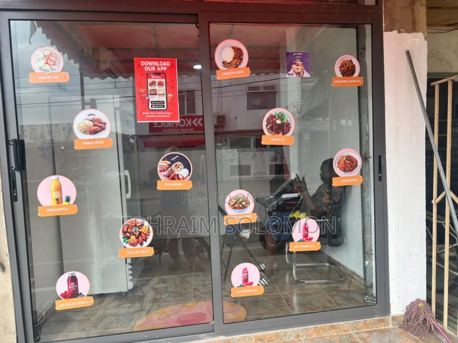 Restaurant Shop for Rent
