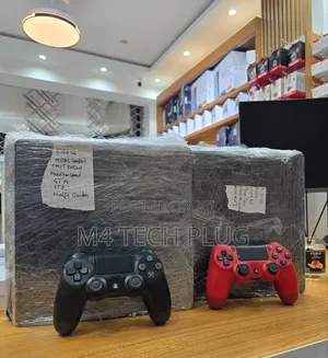 Playstation 4 Slim