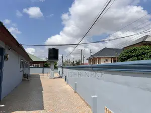 5bdrm House in Franco, Kwabenya for rent