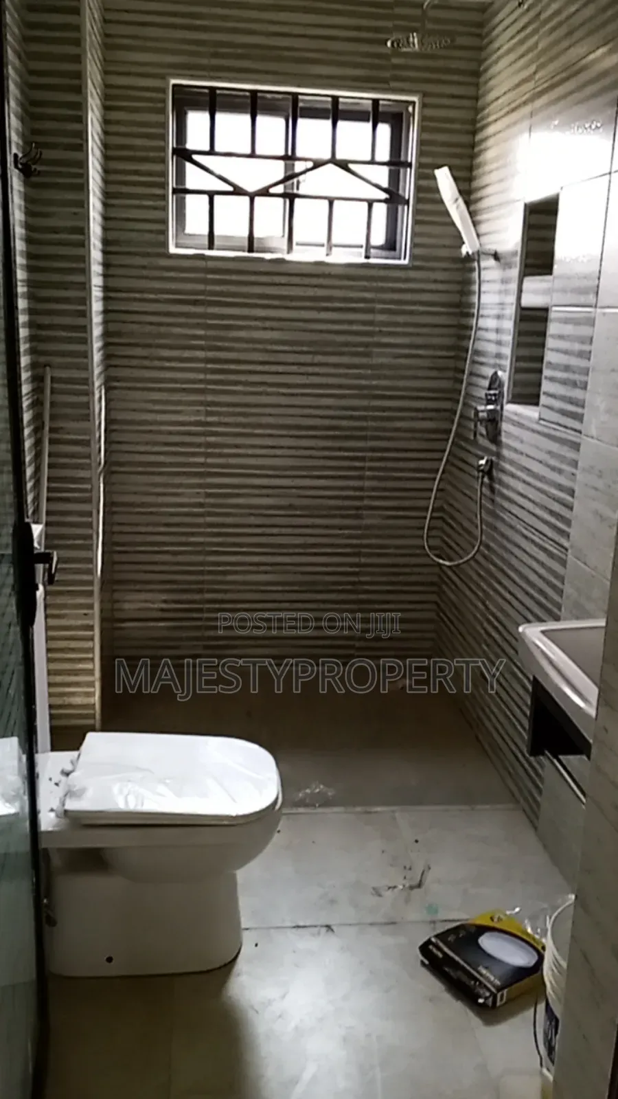 2bdrm Apartment in Spintex for rent
