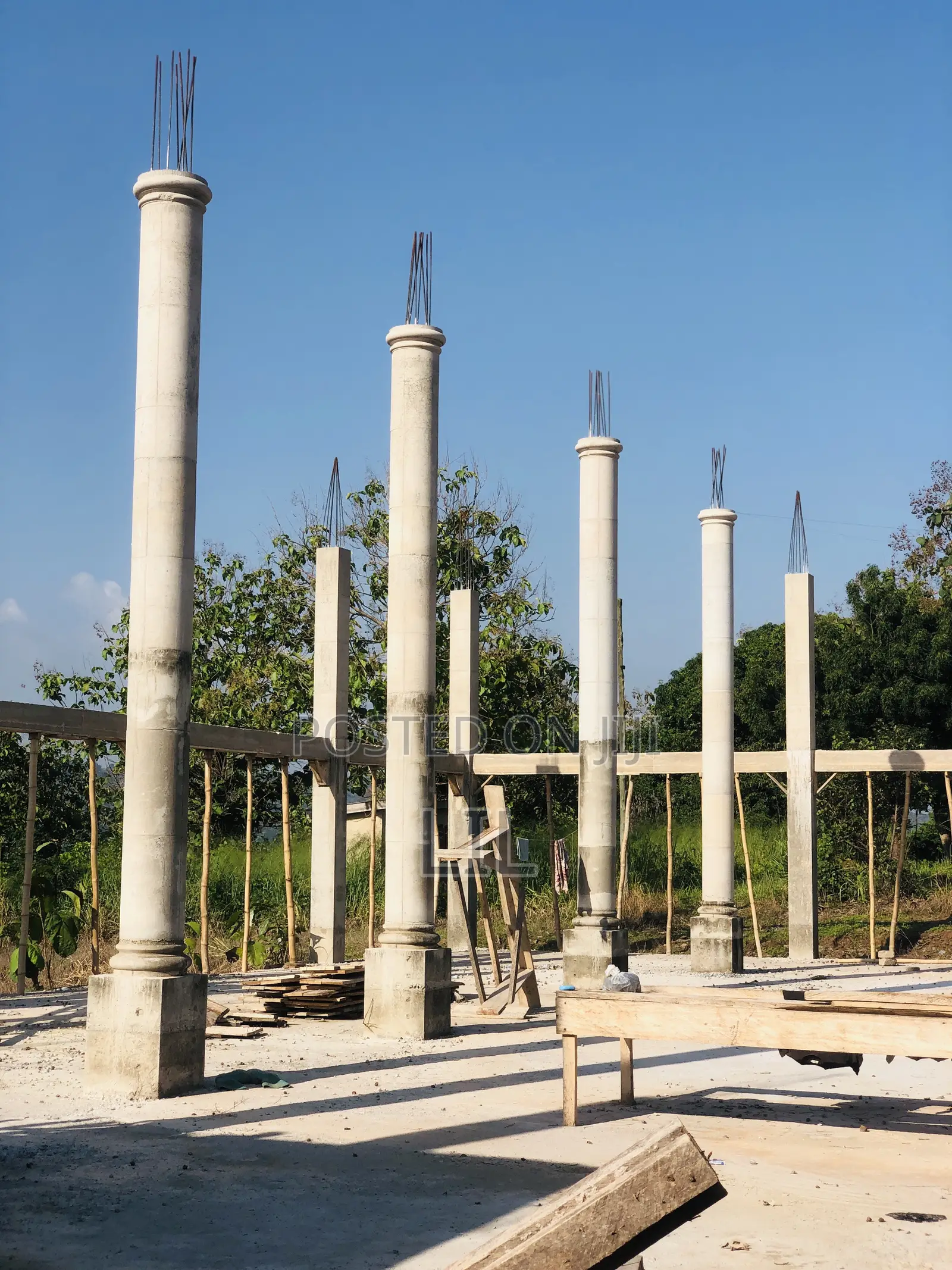 Pillar Mould
